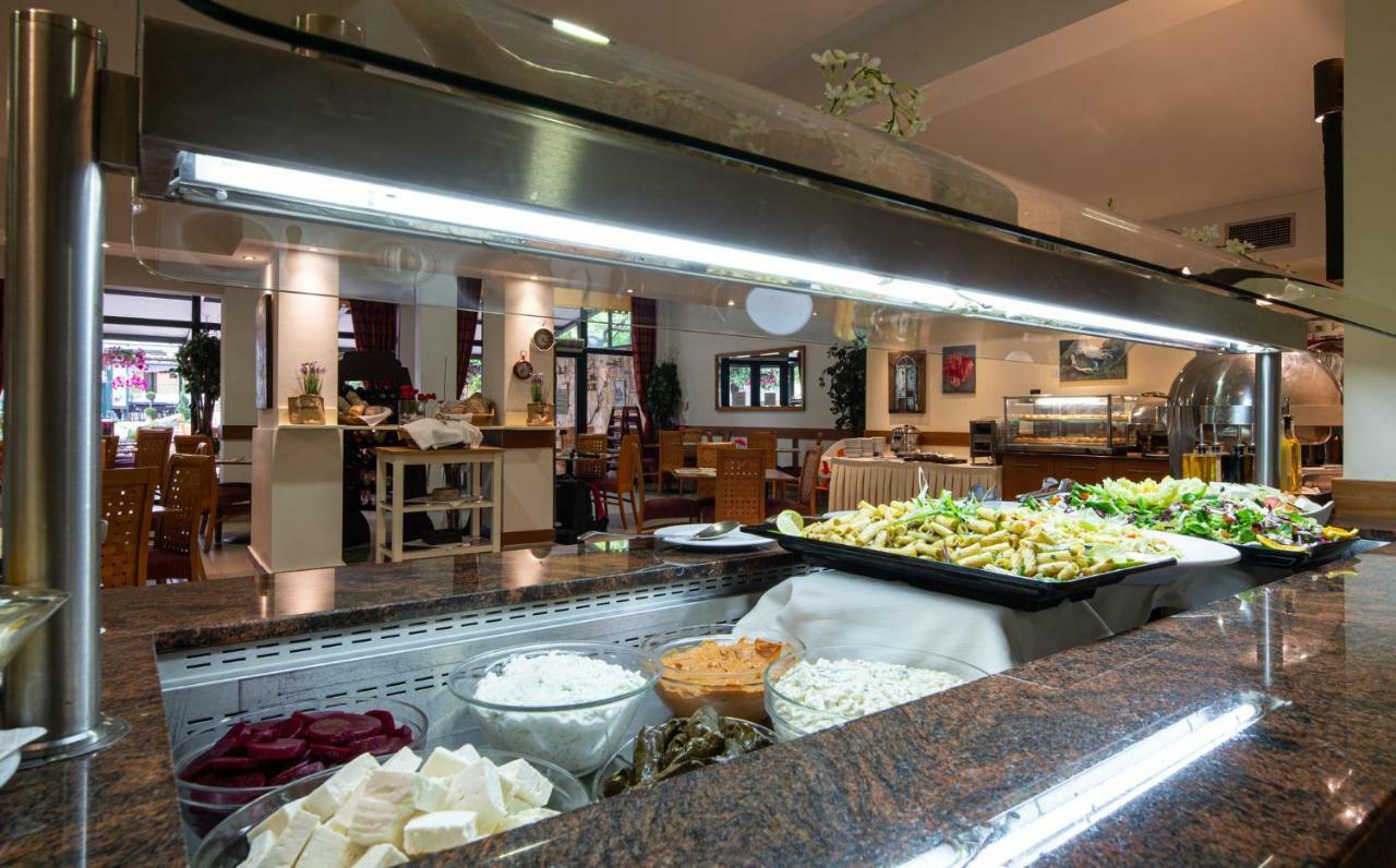 Lesse Hotel Chalkidiki Exterior photo