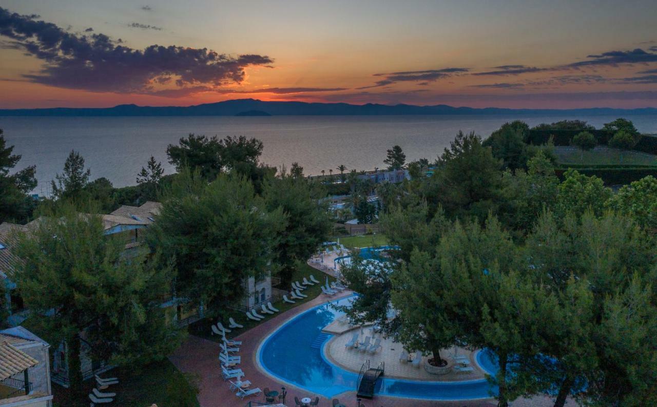 Lesse Hotel Chalkidiki Exterior photo