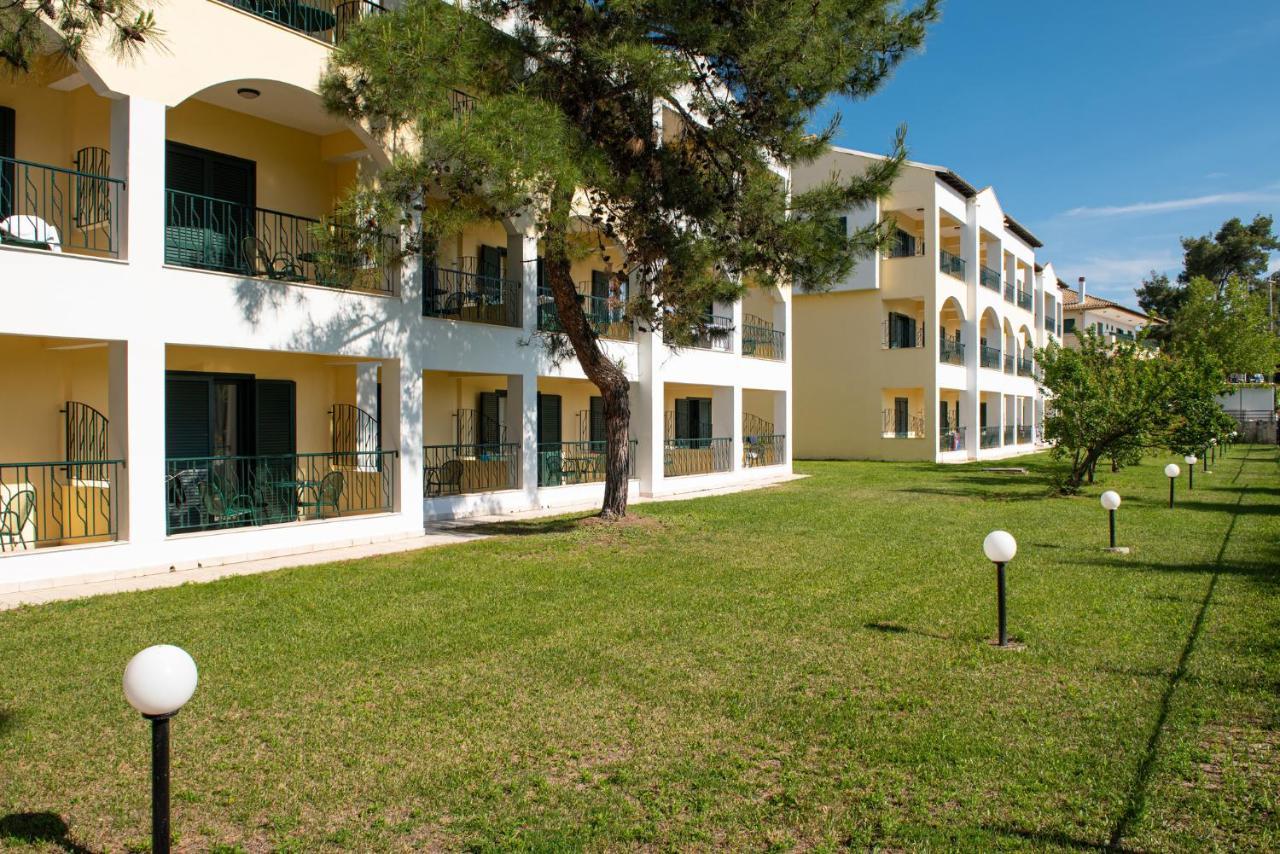 Lesse Hotel Chalkidiki Exterior photo
